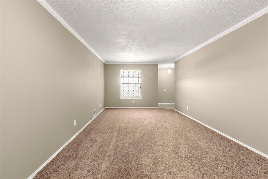 3717 High Vista Drive Property Photo 5