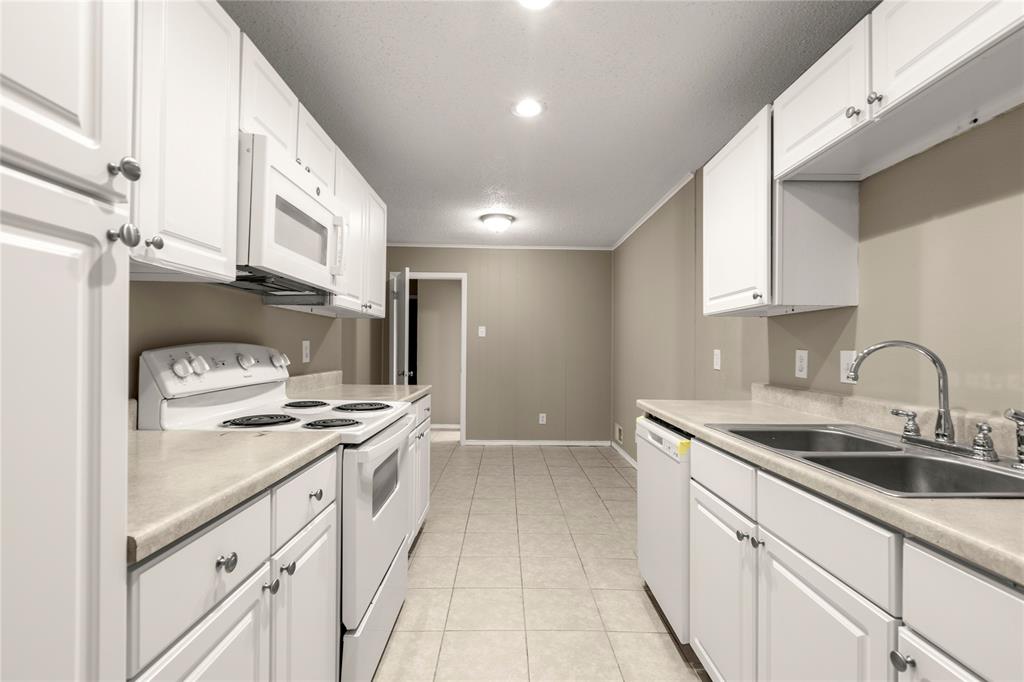 3717 High Vista Drive Property Photo 6