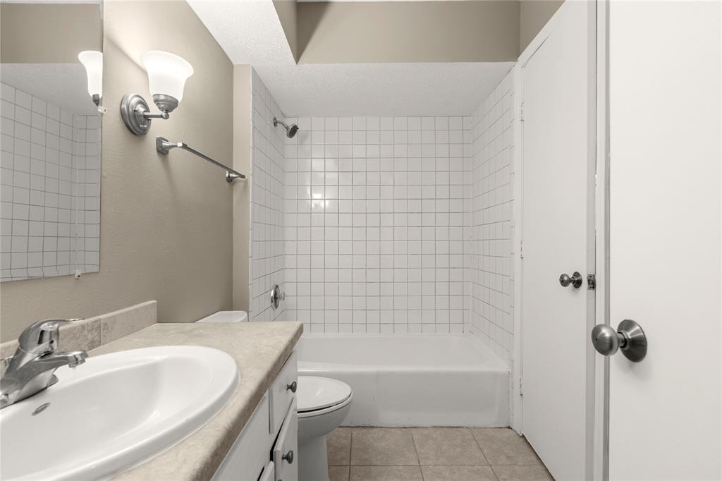 3717 High Vista Drive Property Photo 21