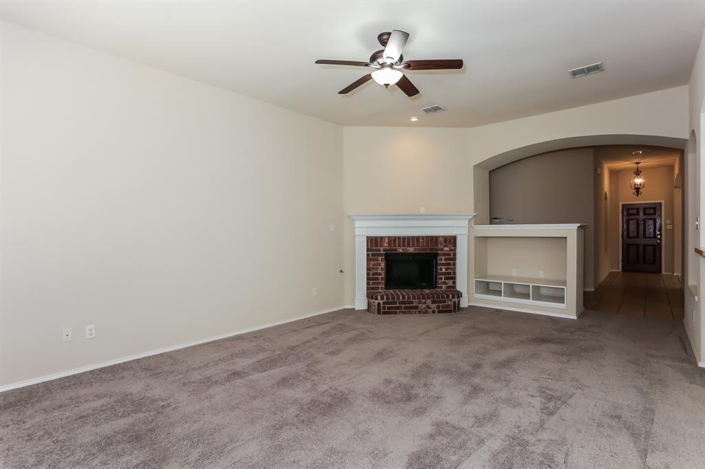 2217 Forest Park Circle Property Photo 5
