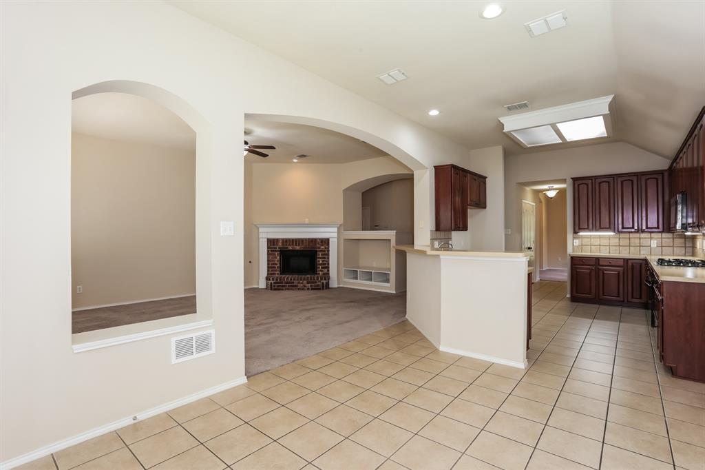 2217 Forest Park Circle Property Photo 11