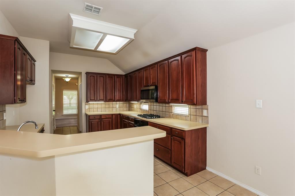 2217 Forest Park Circle Property Photo 16