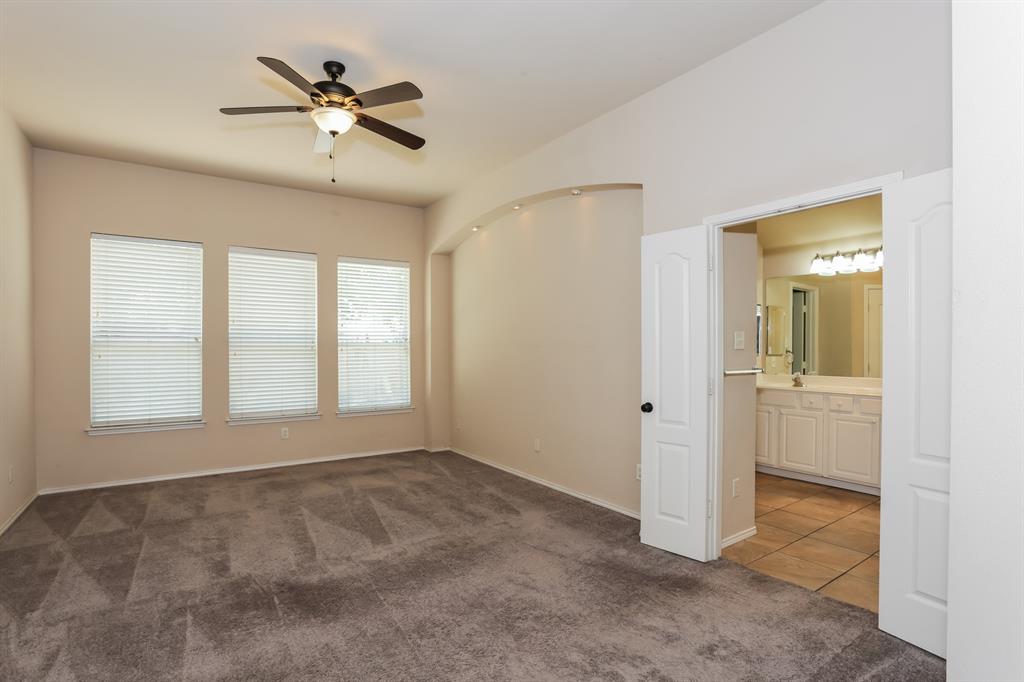 2217 Forest Park Circle Property Photo 18