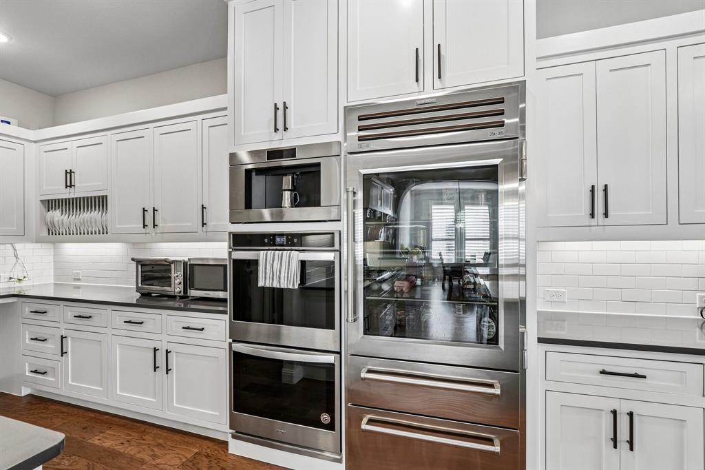 1657 Lilac Lane Property Photo 2