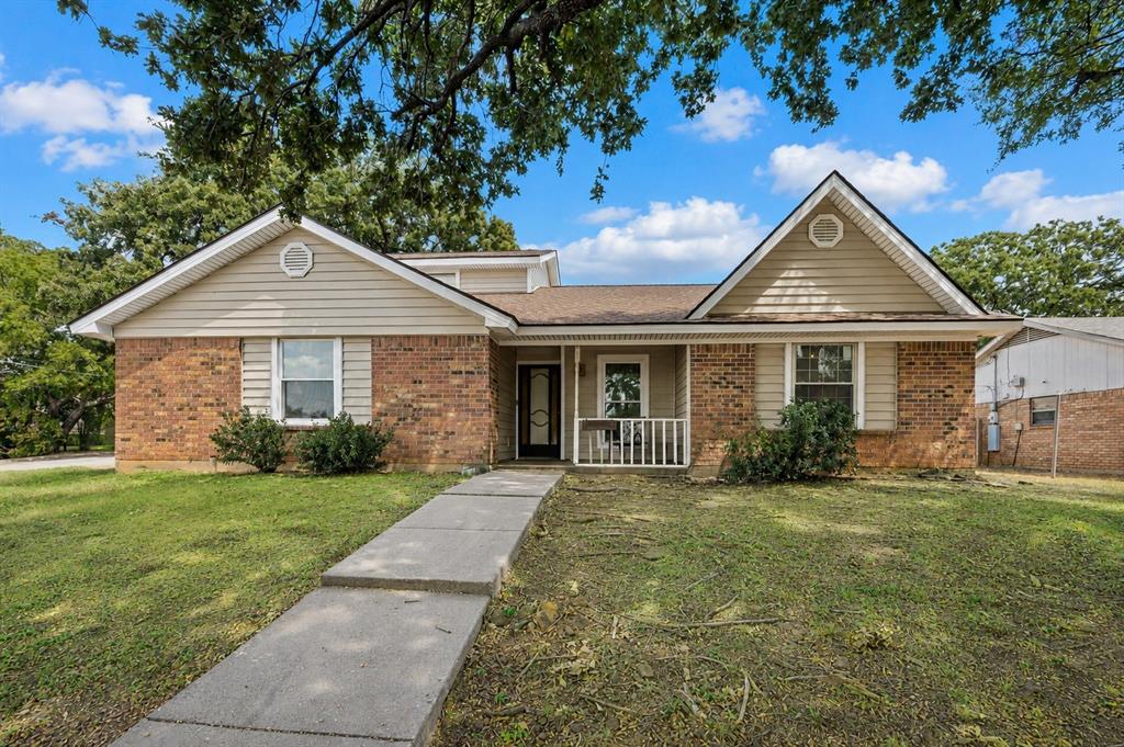 4601 Mandalay Drive Property Photo 1
