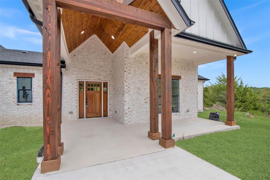 1179 Robertson Road Property Photo 3