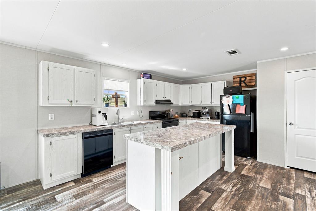 126 Common Way Property Photo 8