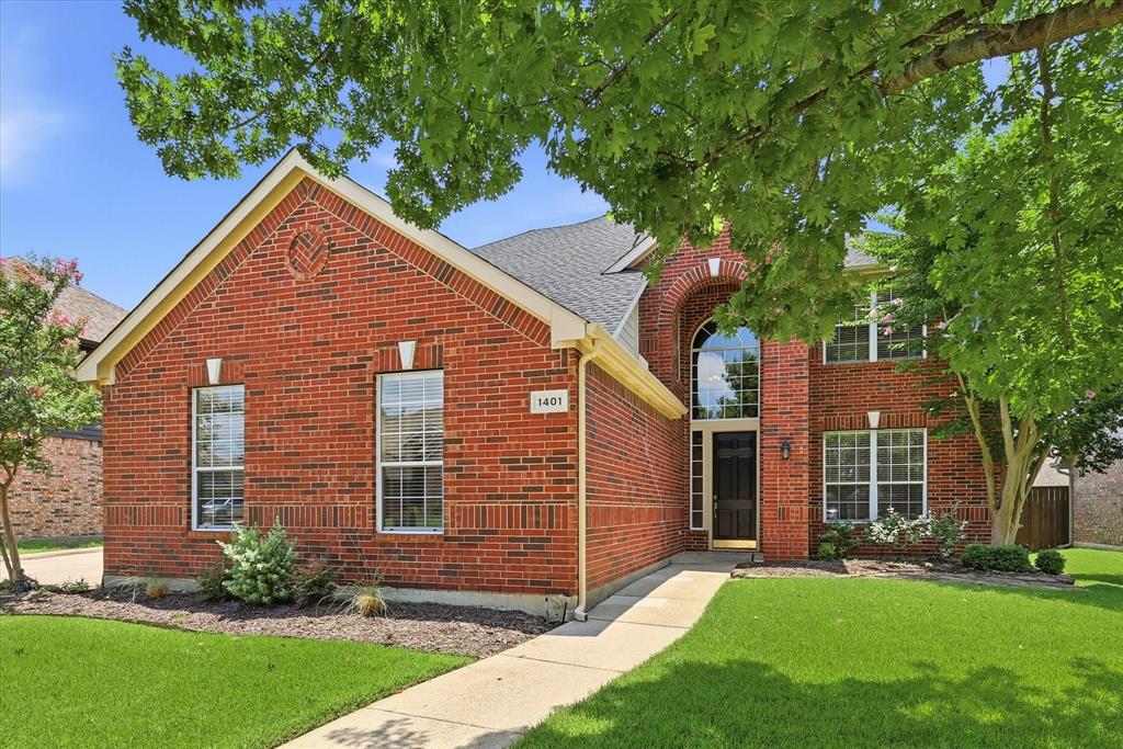 1401 Big Falls Drive Property Photo 1