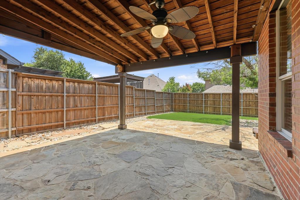 1401 Big Falls Drive Property Photo 4