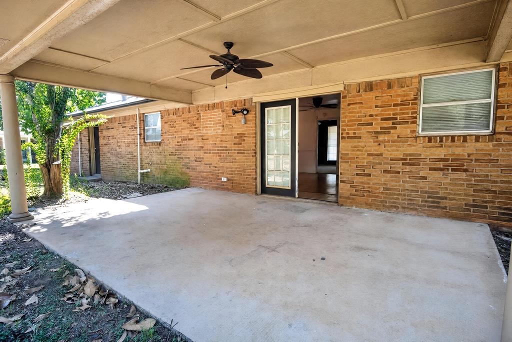 103 Clover Lane Property Photo 7
