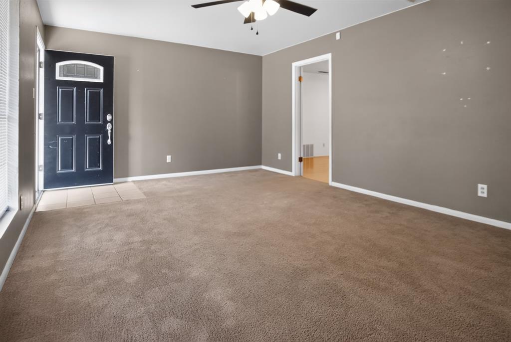 103 Clover Lane Property Photo 17