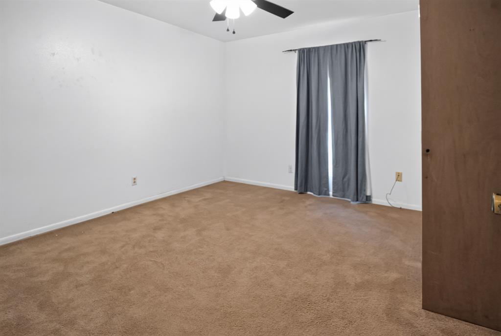 103 Clover Lane Property Photo 18