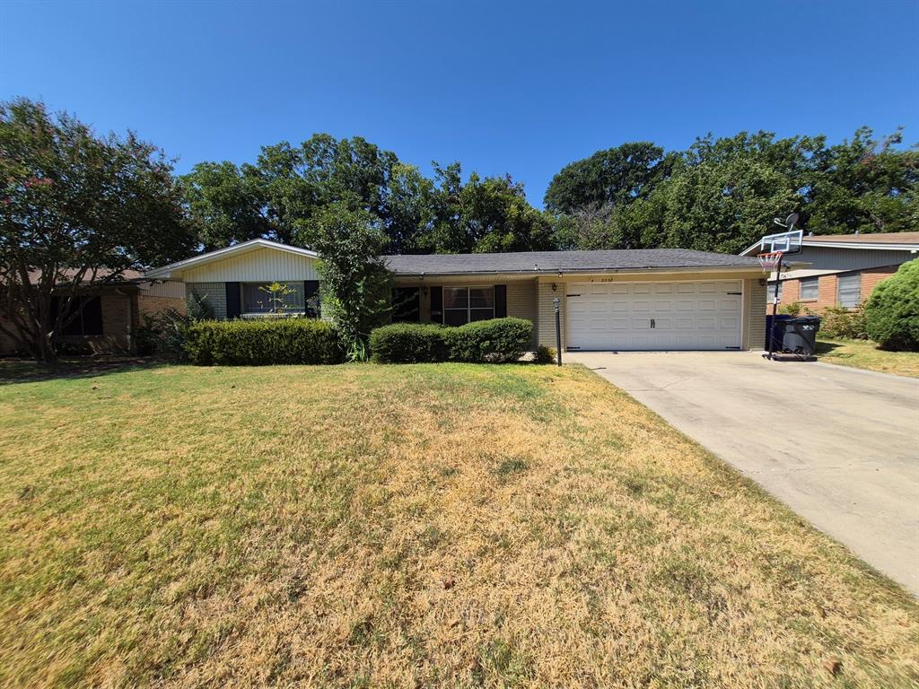 2227 Hanover Drive Property Photo 1
