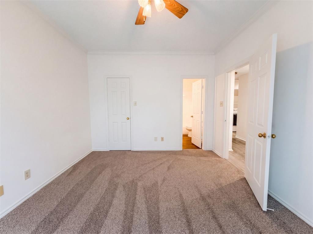 5836 Westhaven Drive B Property Photo 4