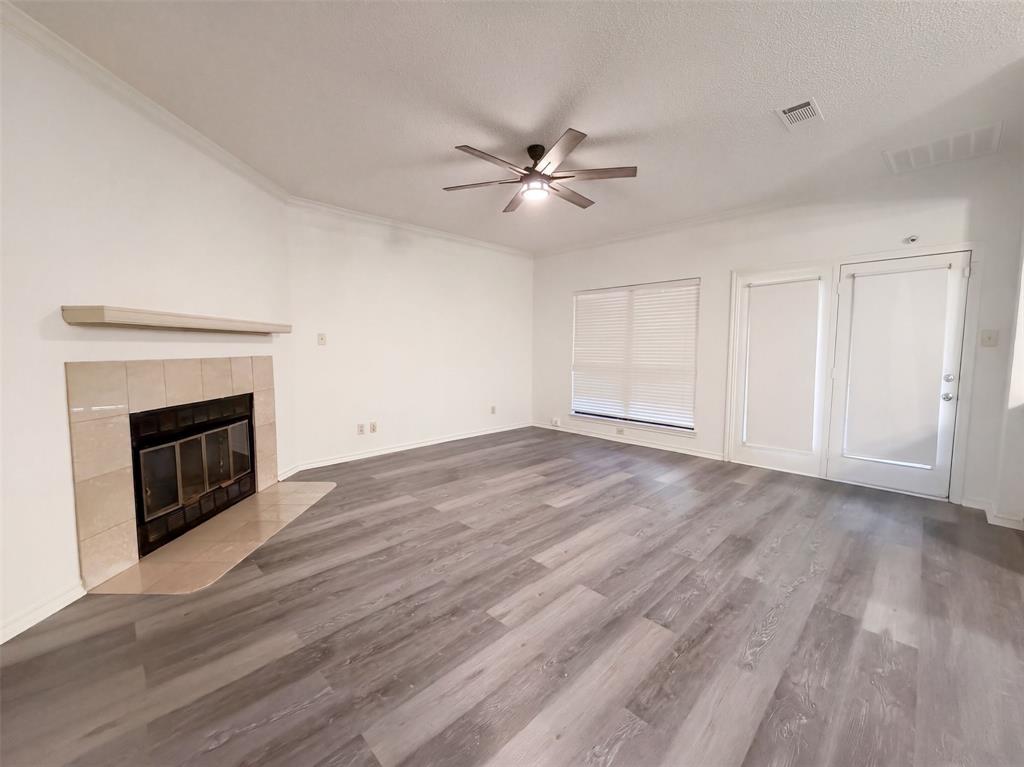 5836 Westhaven Drive B Property Photo 7