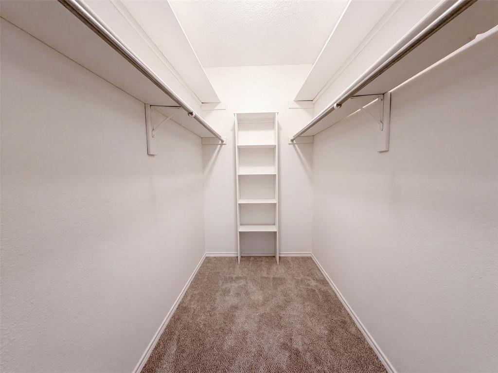 5836 Westhaven Drive B Property Photo 9