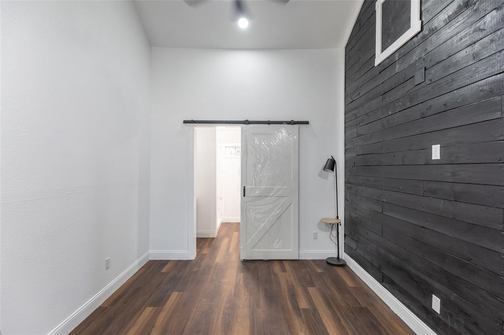 3010 Bickley Street Property Photo 18