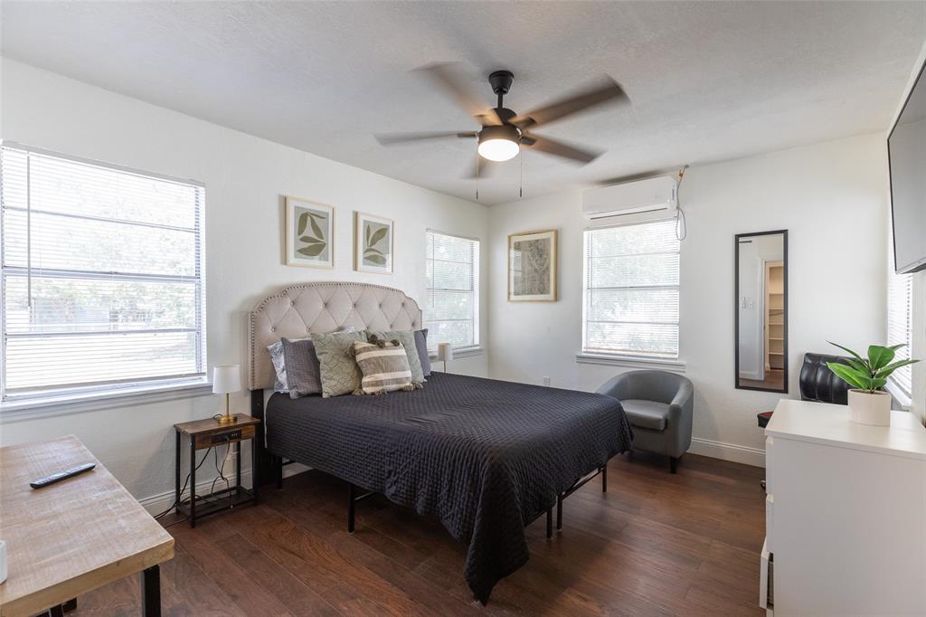 3010 Bickley Street Property Photo 30
