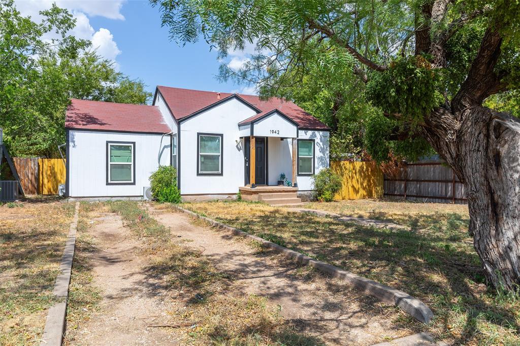 1942 S 20th Street Property Photo 3