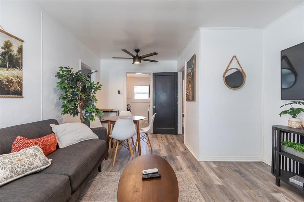 1942 S 20th Street Property Photo 6