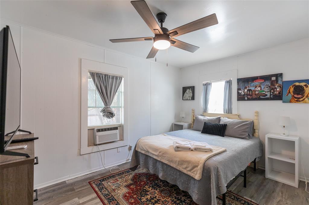 1942 S 20th Street Property Photo 19