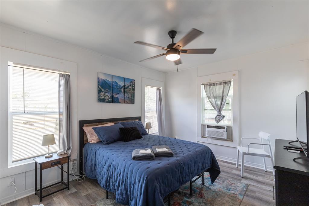 1942 S 20th Street Property Photo 25