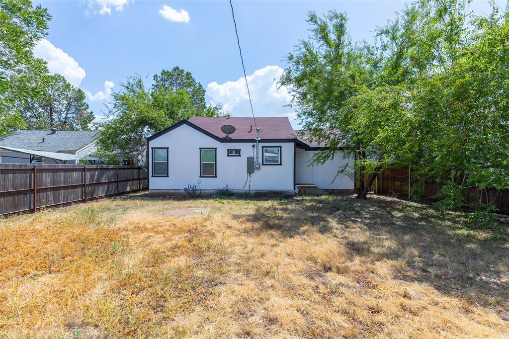 1942 S 20th Street Property Photo 29