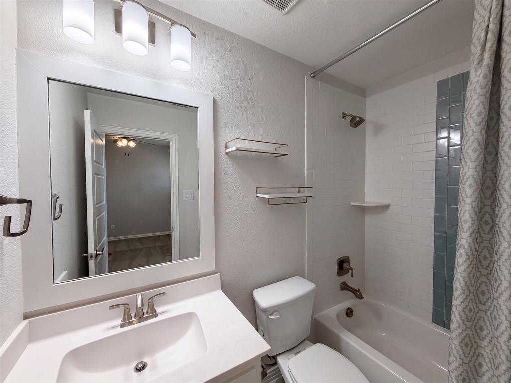 11509 Misty Ridge Drive Property Photo 11