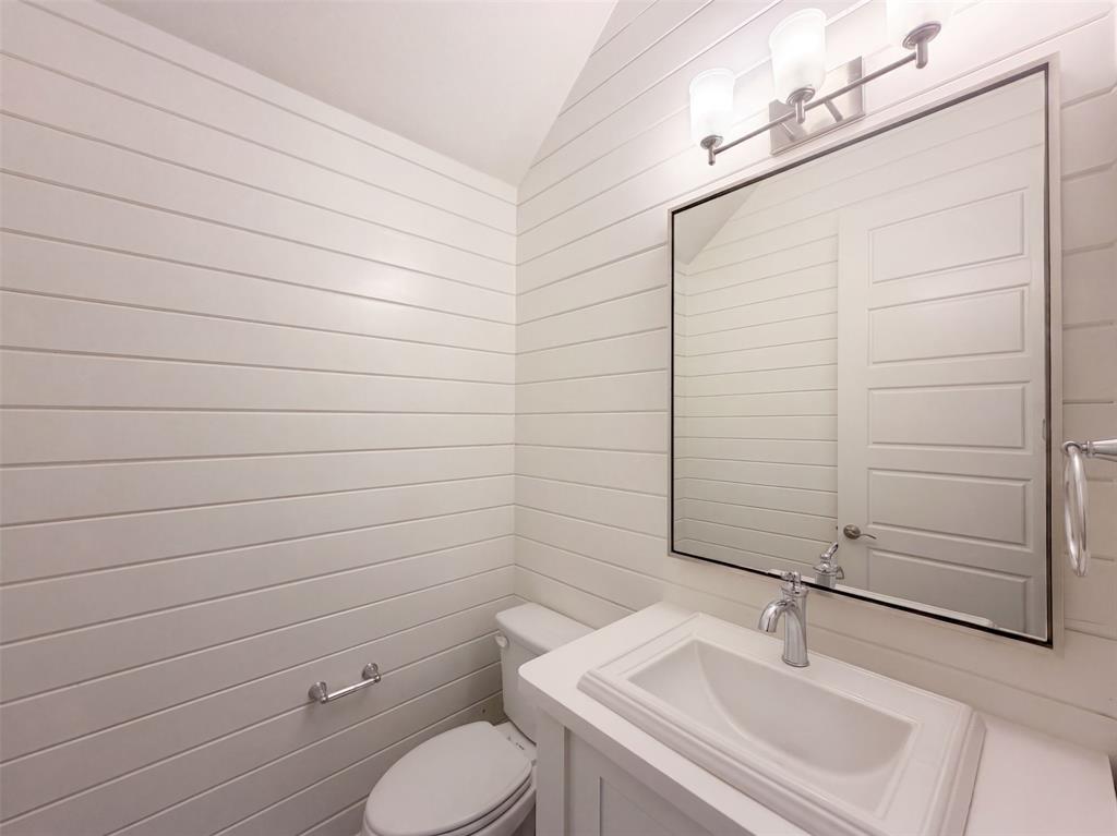 11509 Misty Ridge Drive Property Photo 16