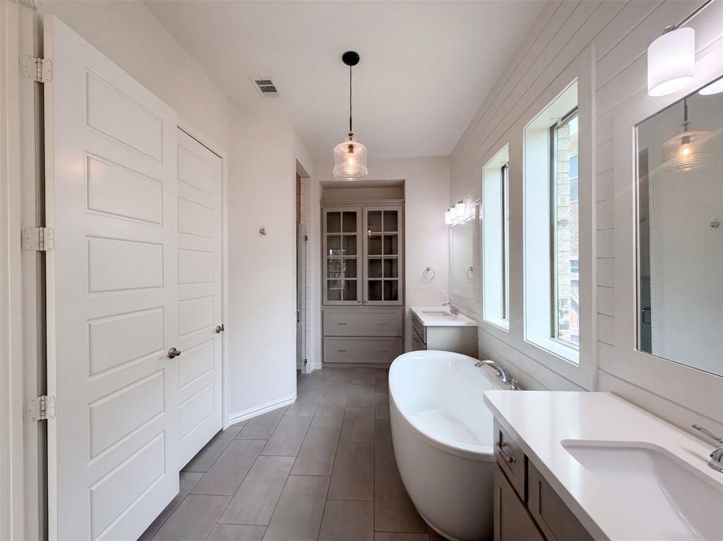 11509 Misty Ridge Drive Property Photo 30