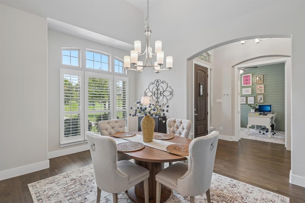 204 Falcon Point Drive Property Photo 8