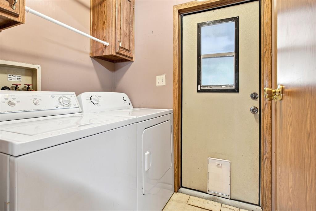 7302 Oak View Property Photo 17