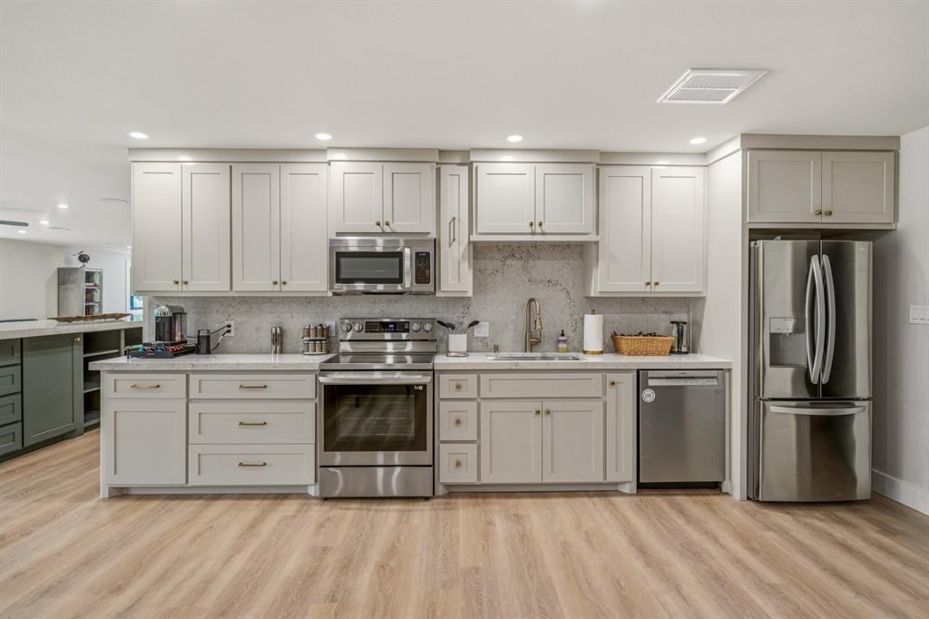 8324 Fm 44 Property Photo 16