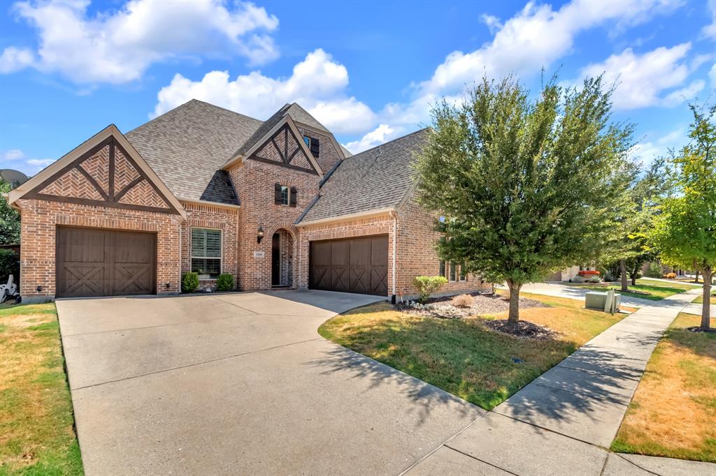 1318 Cottonwood Drive Property Photo 3