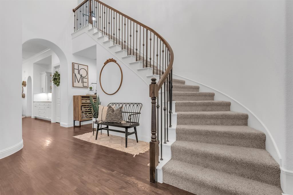 1318 Cottonwood Drive Property Photo 4