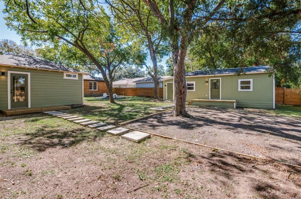 2433 Southwood Drive Property Photo 29