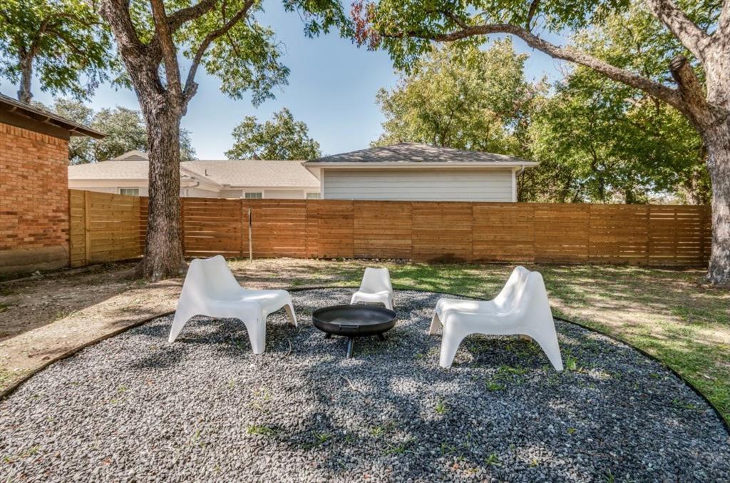 2433 Southwood Drive Property Photo 39