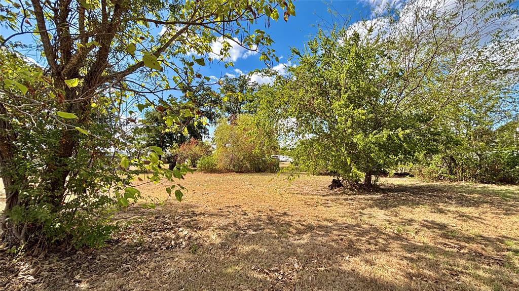 169 Navajo Property Photo 2