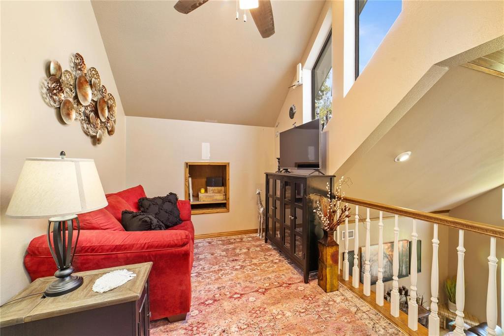 4075 W Us Highway 190 C Property Photo 18