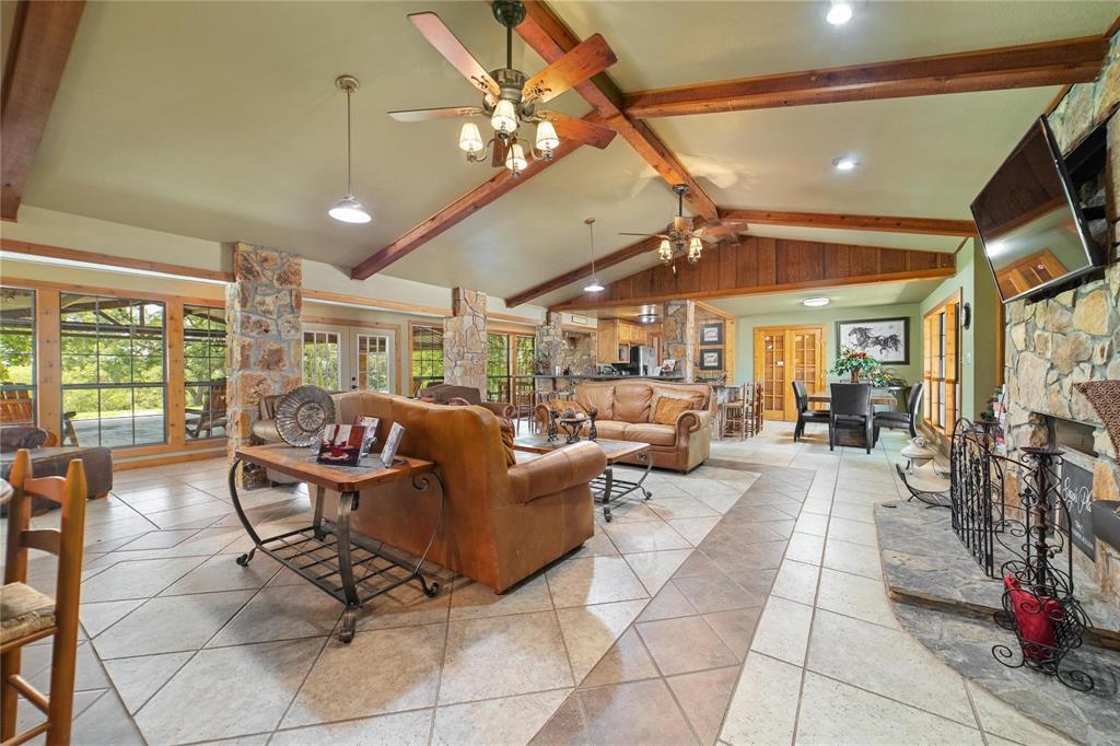 4075 W Us Highway 190 C Property Photo 27