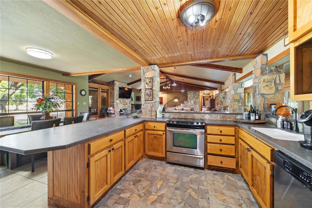 4075 W Us Highway 190 C Property Photo 28