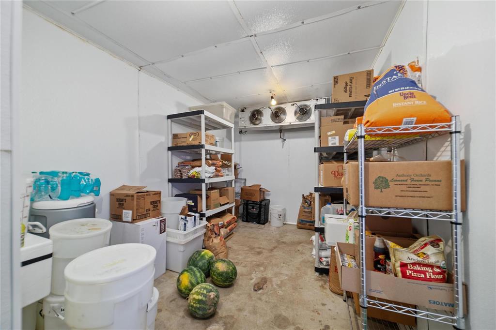 4075 W Us Highway 190 C Property Photo 34