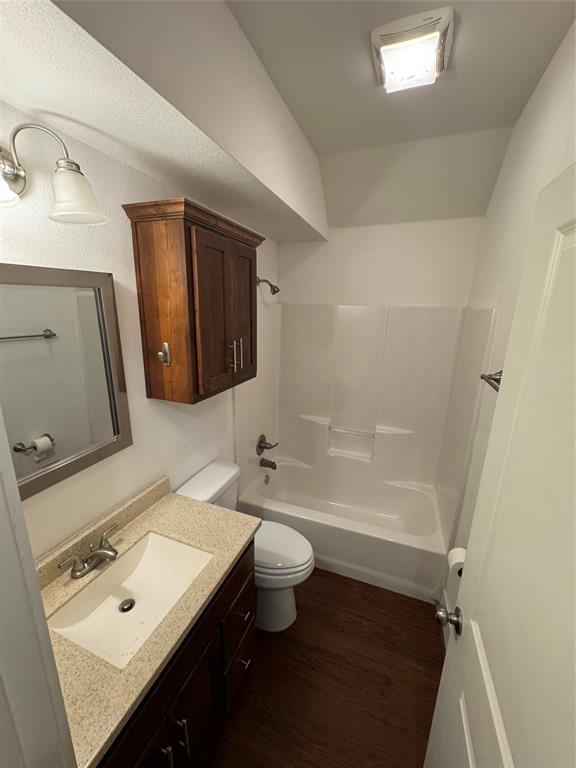 910 Fannin 203 Property Photo 6