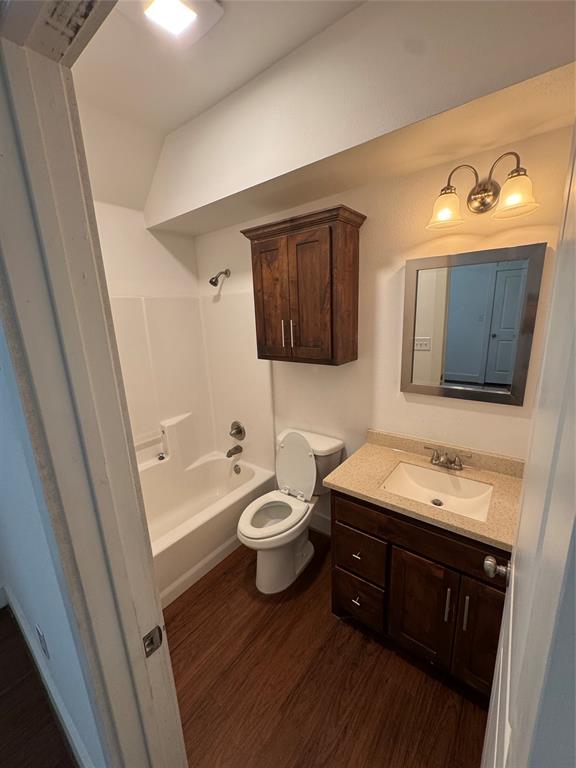 910 Fannin 203 Property Photo 7