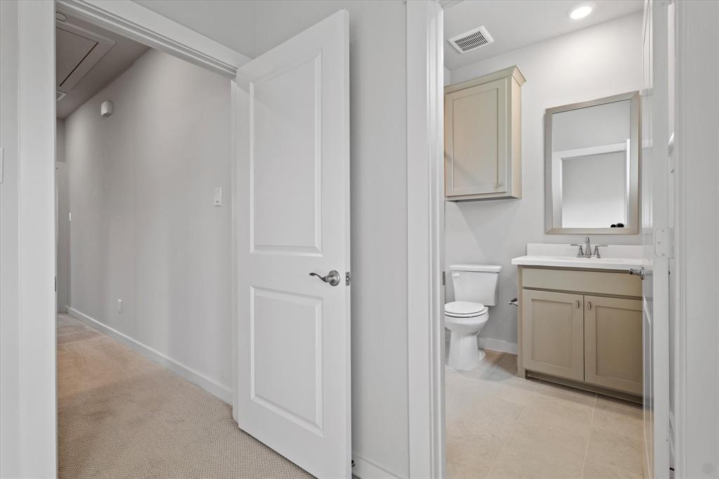 3741 Pine Leaf Lane Property Photo 13