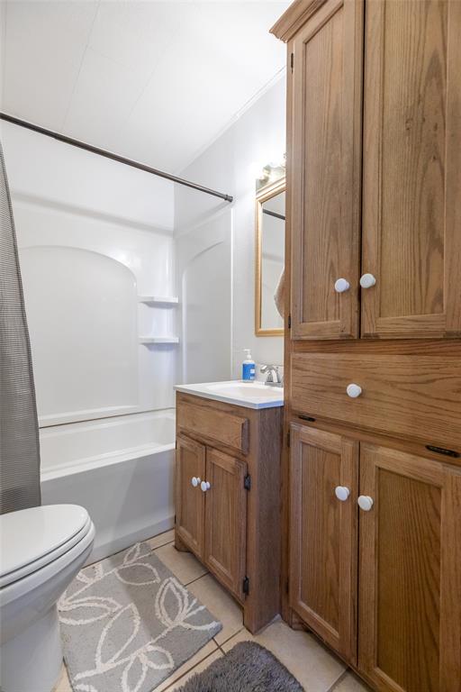 525 S Vassar Street Property Photo 17