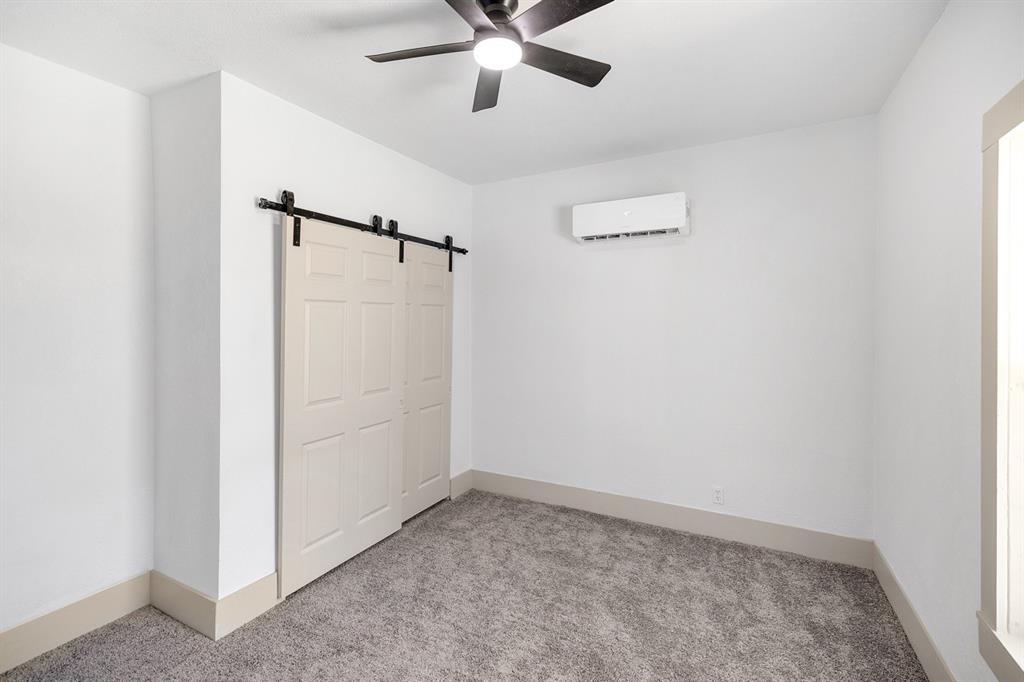 1307 Ave I Property Photo 18