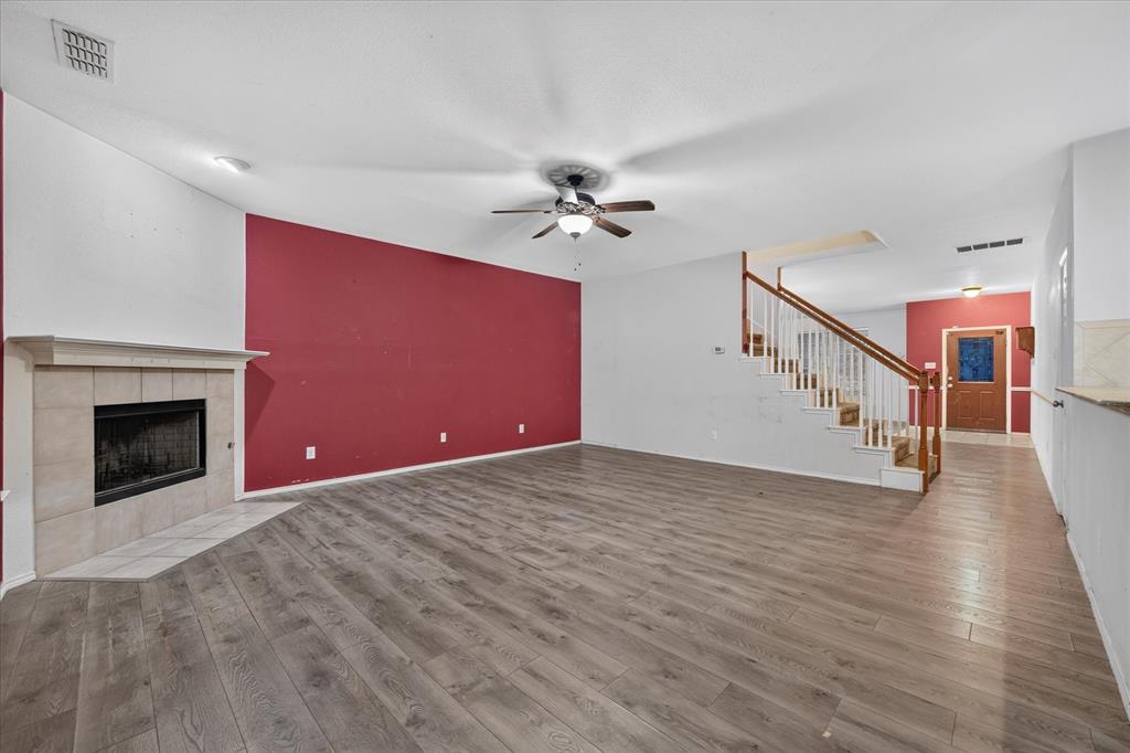 10369 Bradshaw Drive Property Photo 12