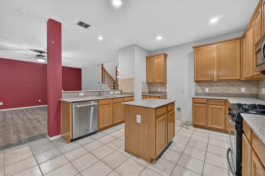 10369 Bradshaw Drive Property Photo 17