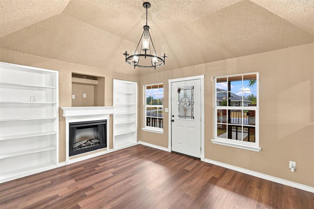 1103 Chase Avenue Property Photo 6